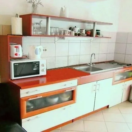 Apartment Mirja 2 *